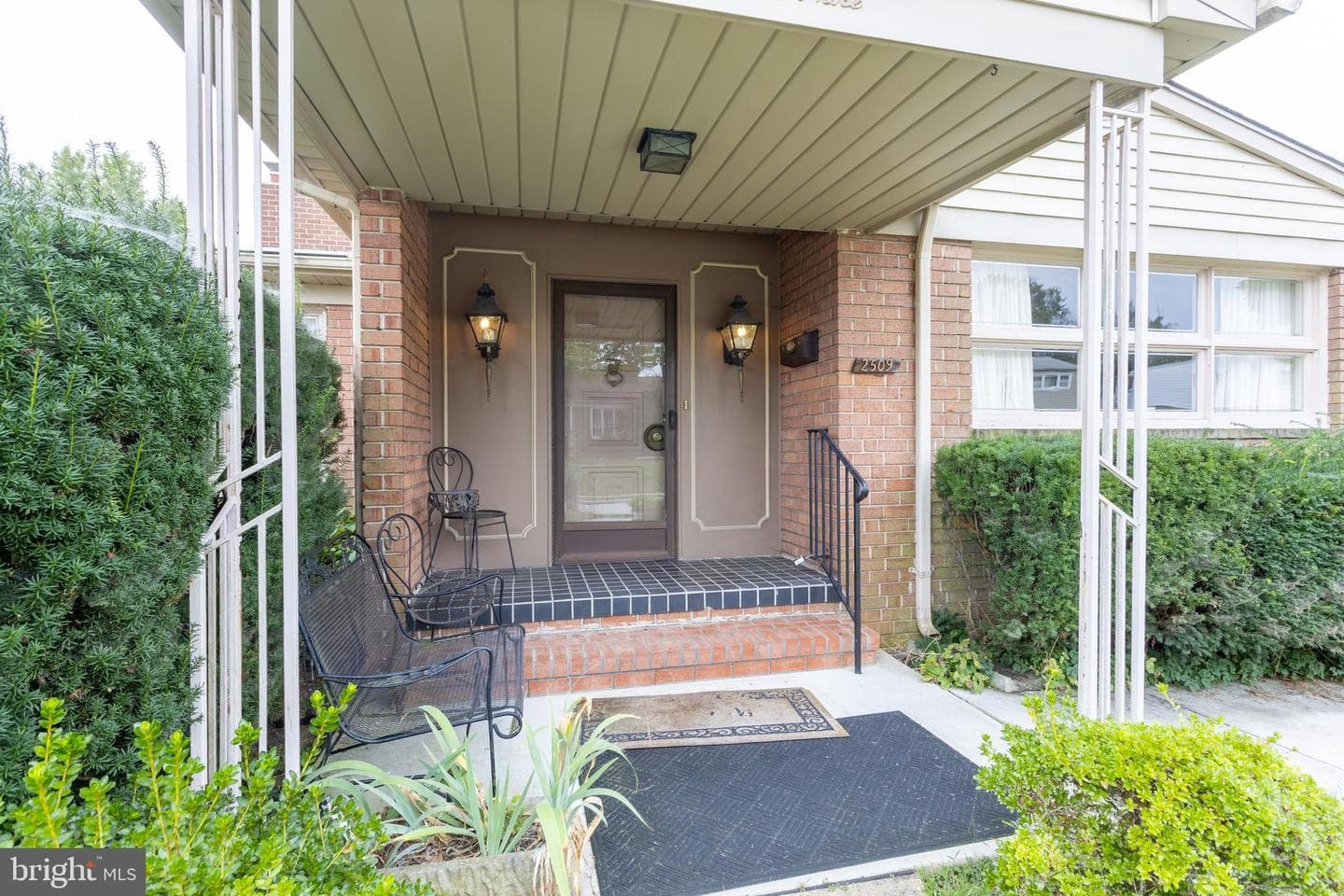 2509 Hal Circle photo 8