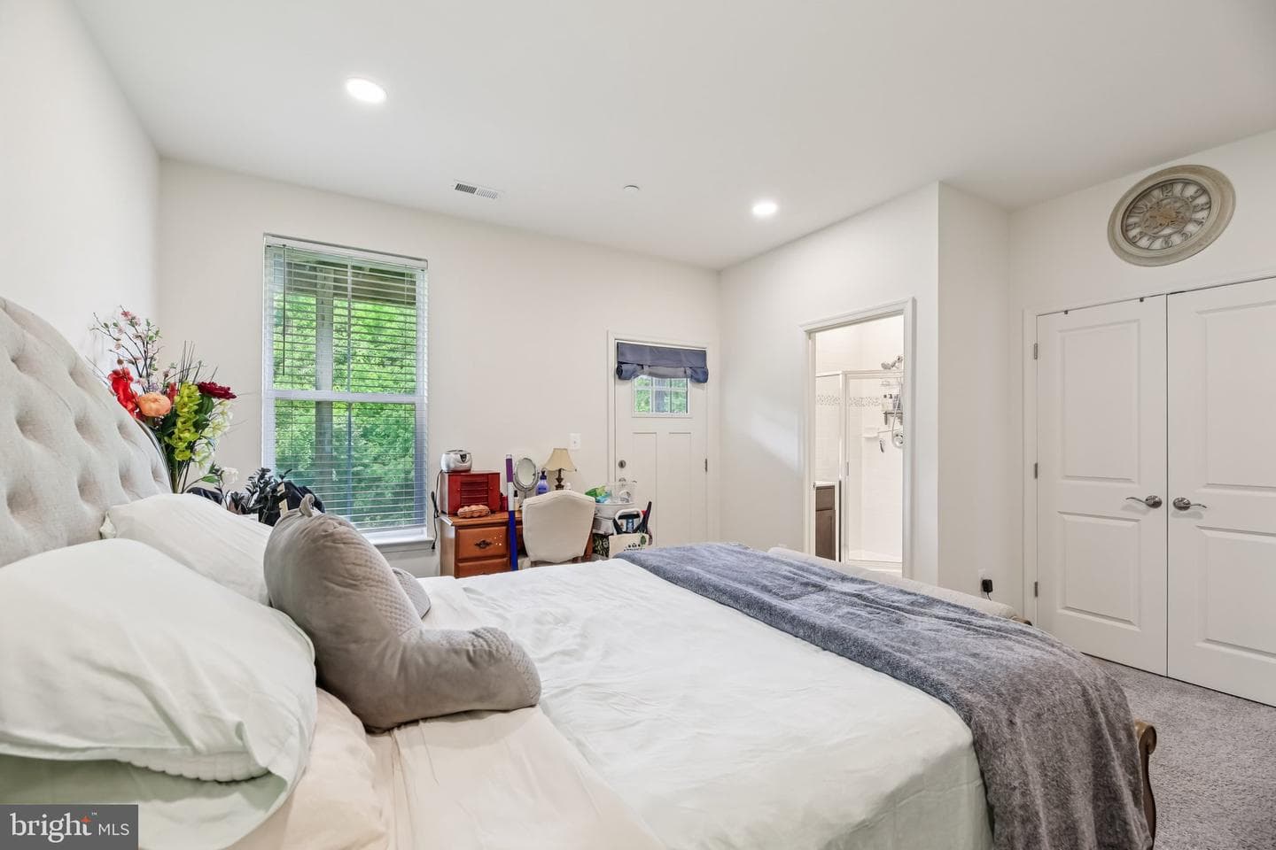 356 Delano Way photo 5