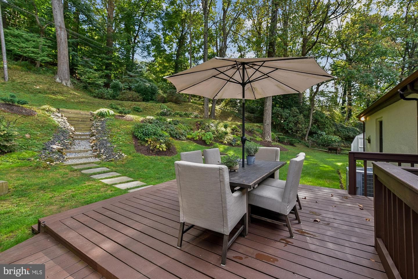 2011 Ruxton Road photo 57