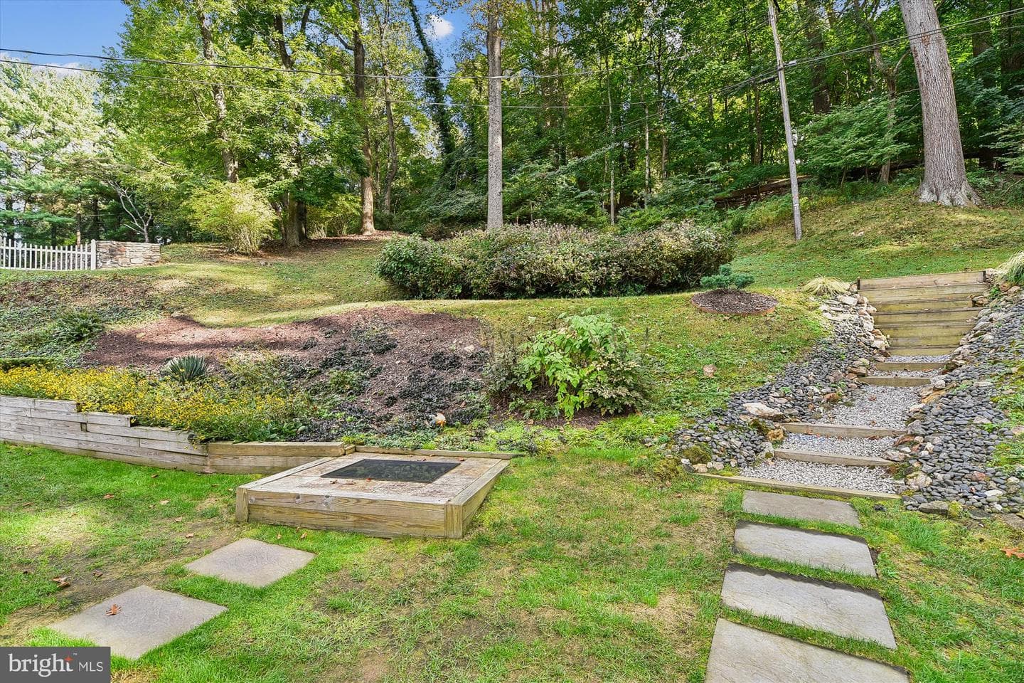 2011 Ruxton Road photo 59