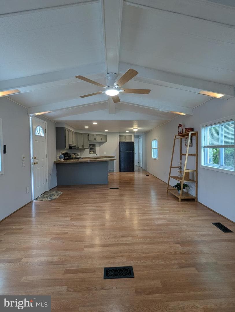 472 Mirabile Lane photo 4