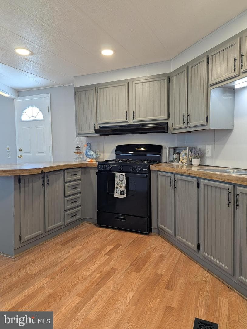 472 Mirabile Lane photo 6