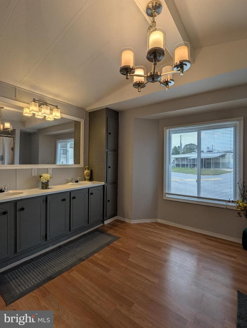 472 Mirabile Lane photo 8