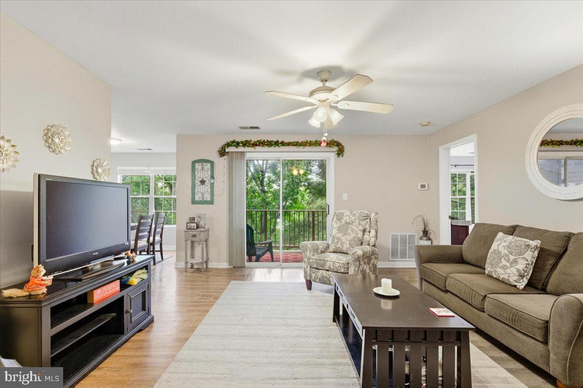 8815 Stone Ridge Circle #202 photo 10