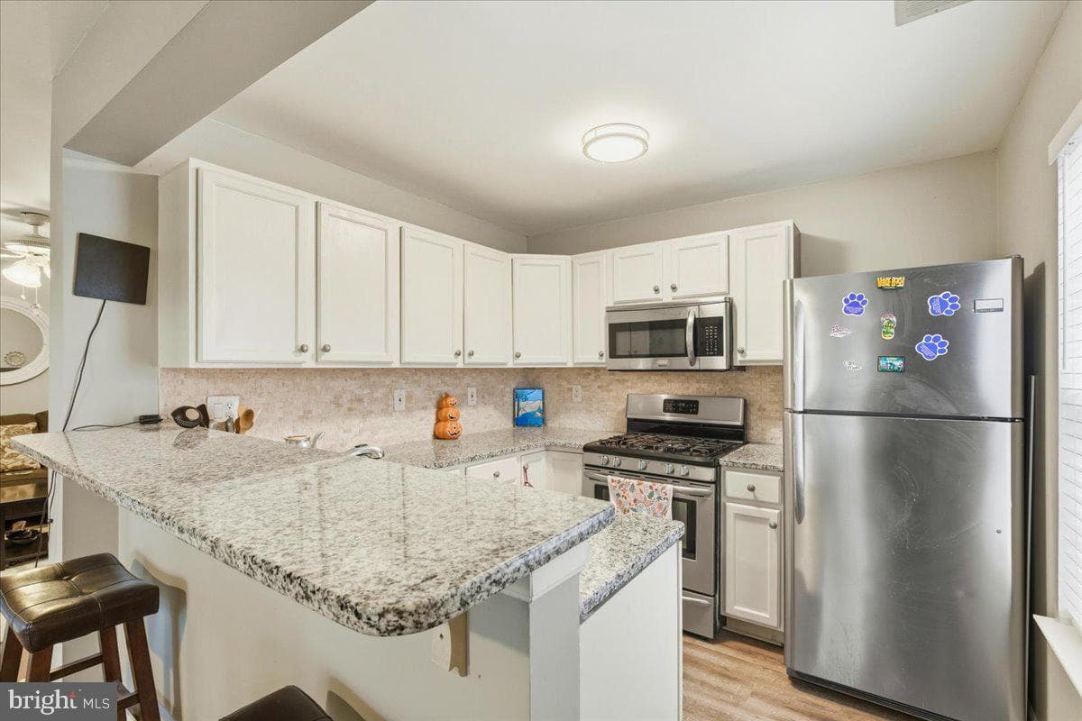 8815 Stone Ridge Circle #202 photo 3