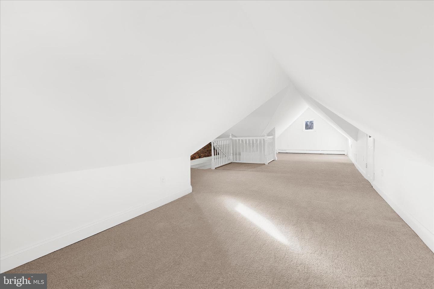 5010 Kenwood Avenue photo 30
