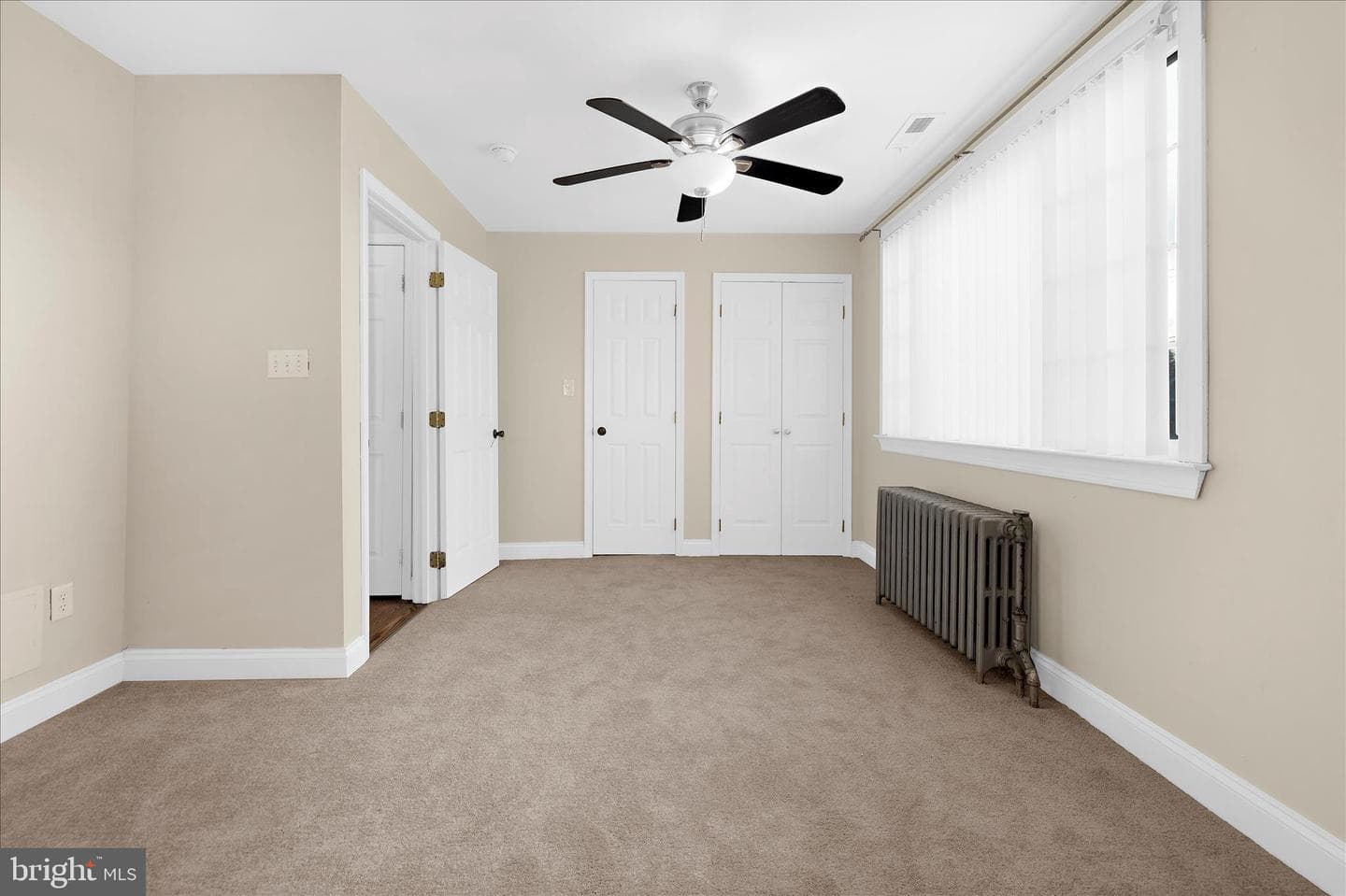 5010 Kenwood Avenue photo 33