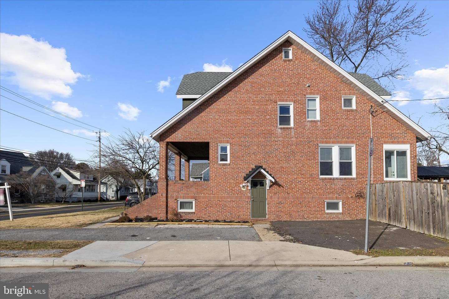5010 Kenwood Avenue photo 47