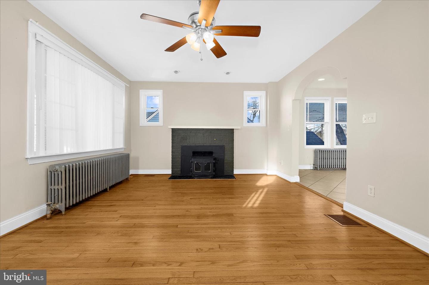 5010 Kenwood Avenue photo 6
