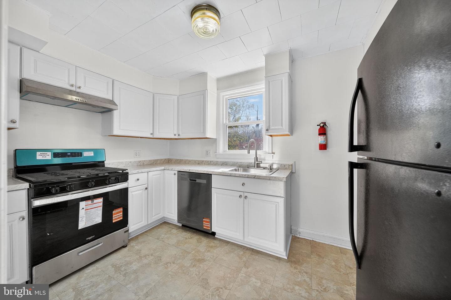 4401 Ridge Drive photo 17