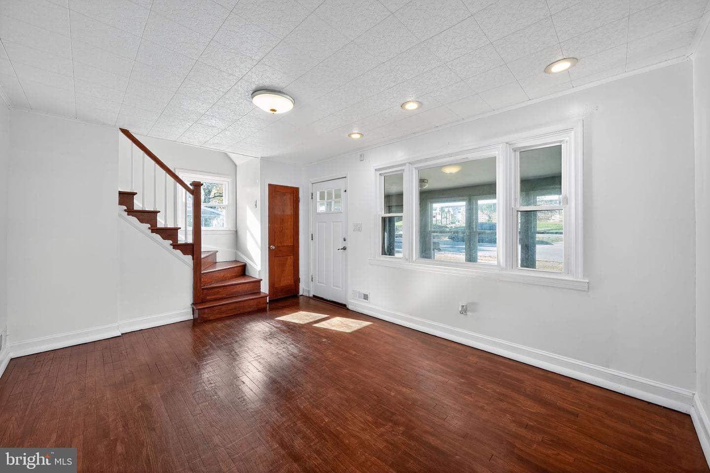4401 Ridge Drive photo 5