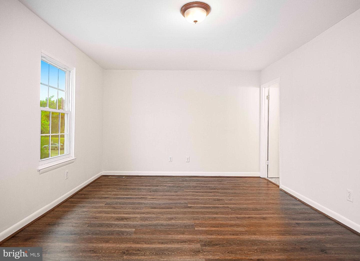 7105 Rutherford Green Circle photo 16