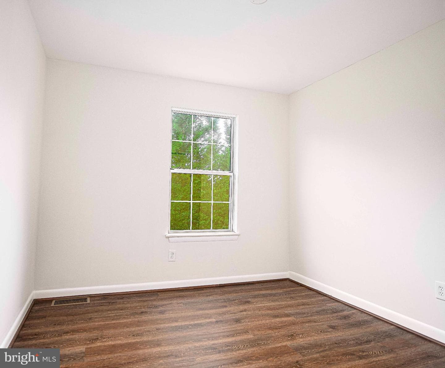 7105 Rutherford Green Circle photo 19
