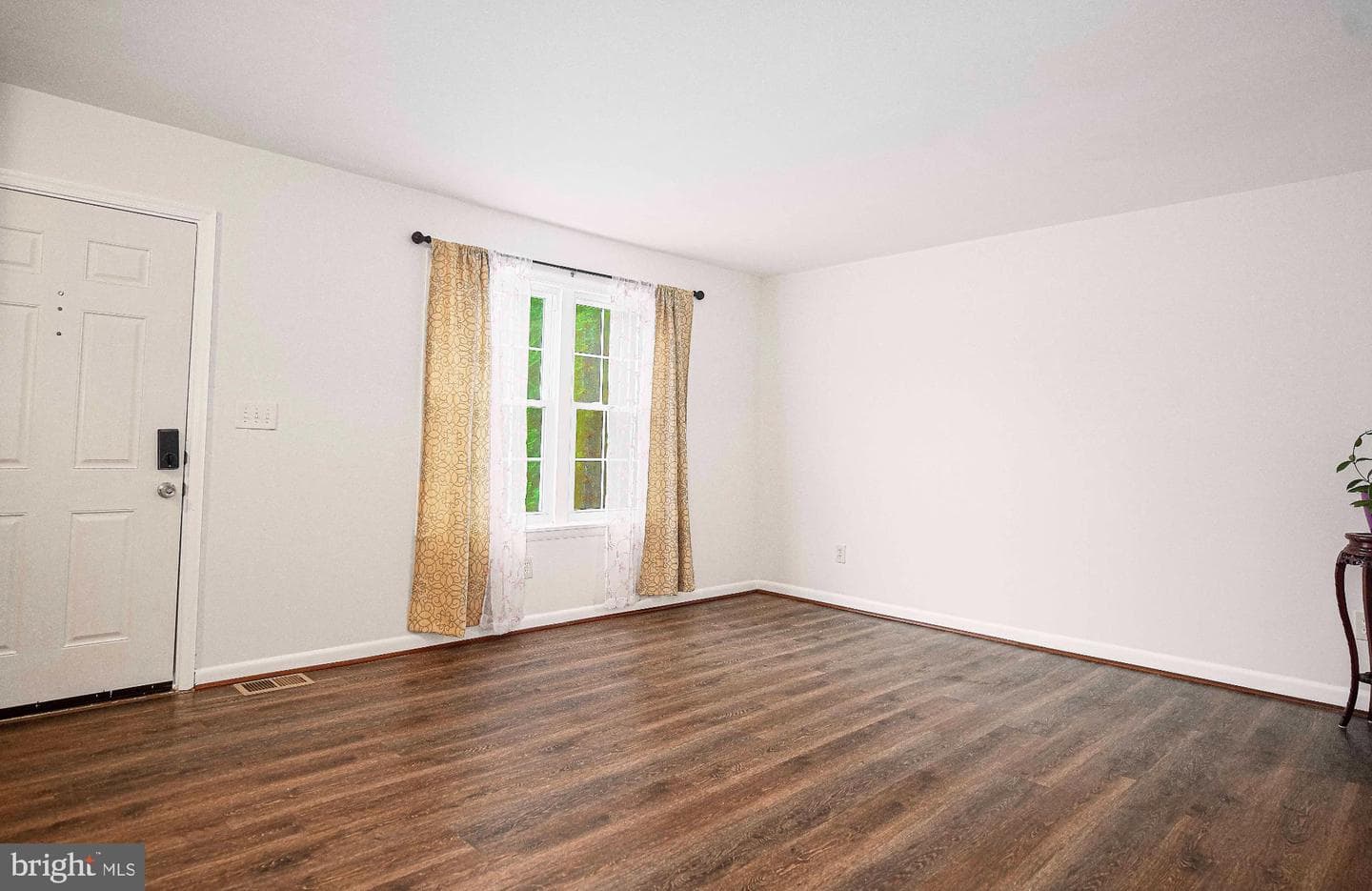 7105 Rutherford Green Circle photo 4