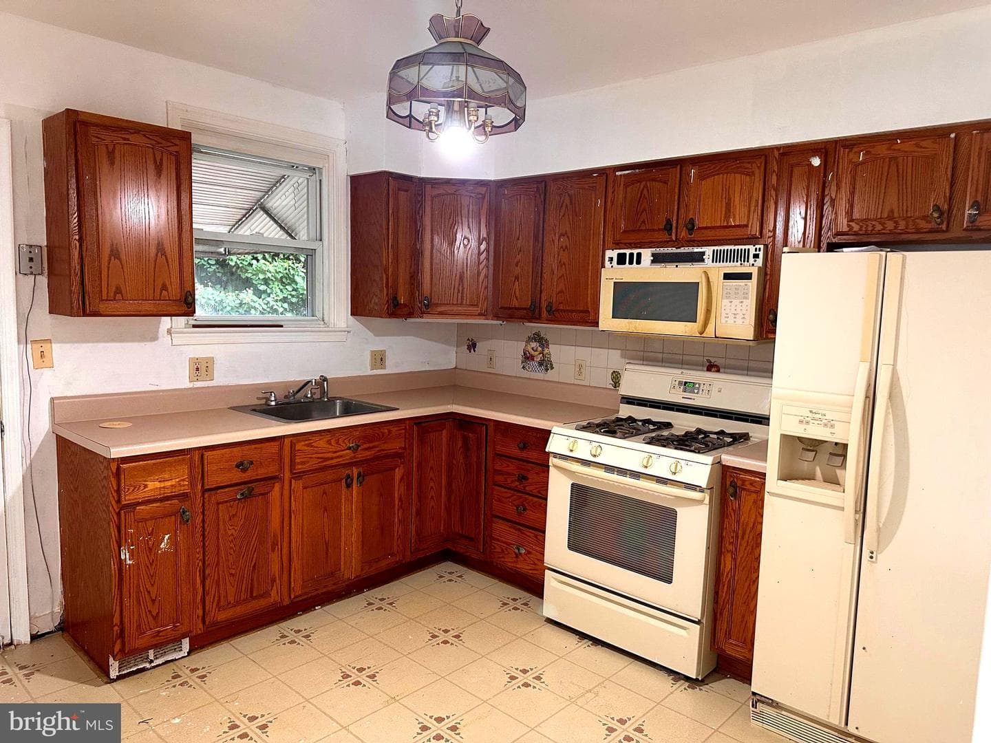 6515 Hazelwood Court photo 23