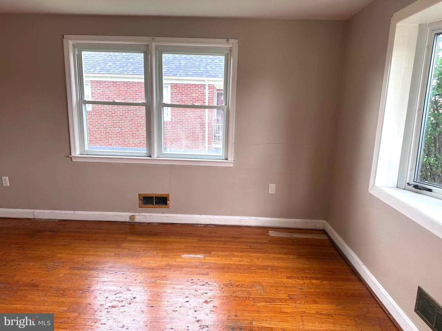 6515 Hazelwood Court photo 3