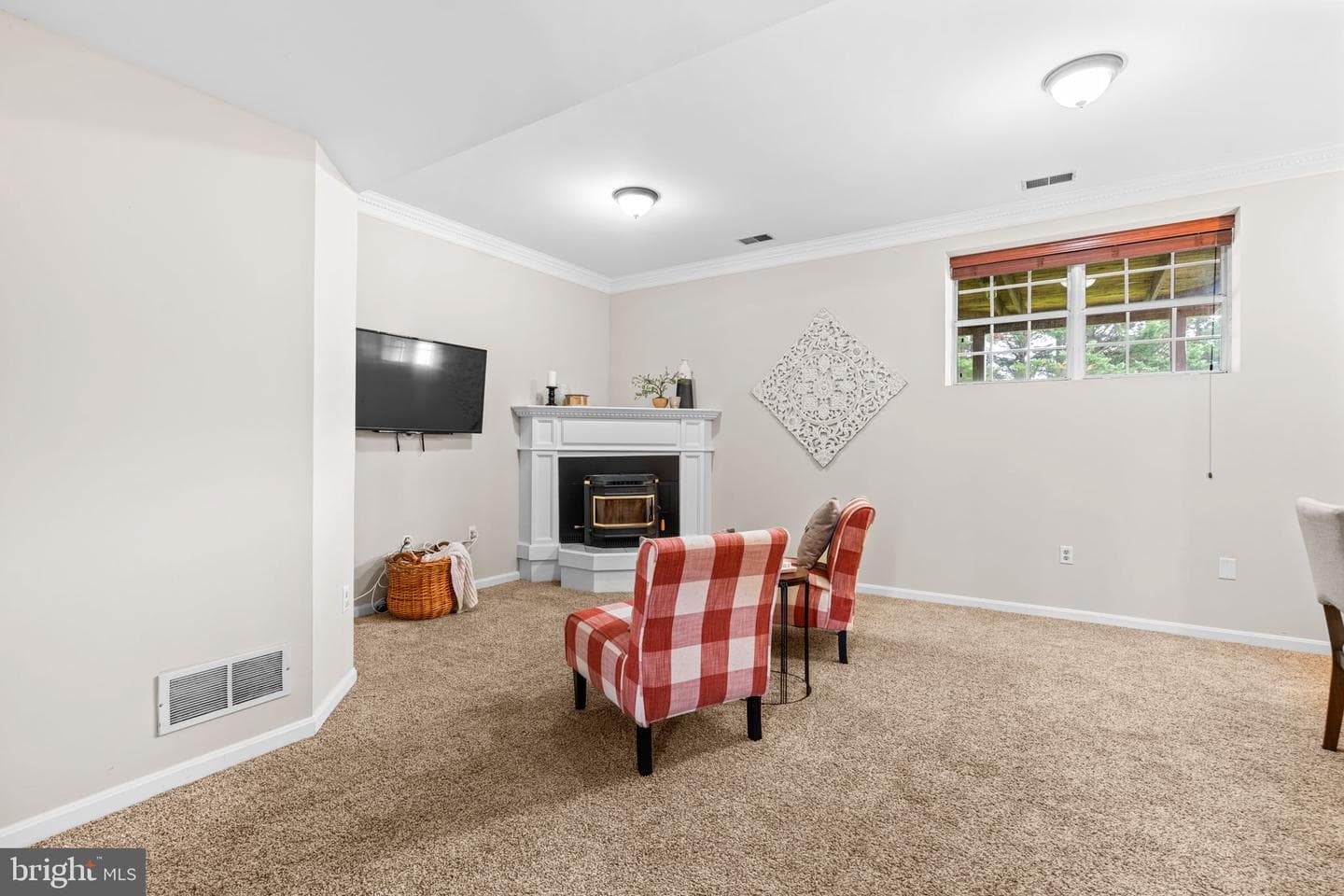 2421 Quilting Bee Road photo 6