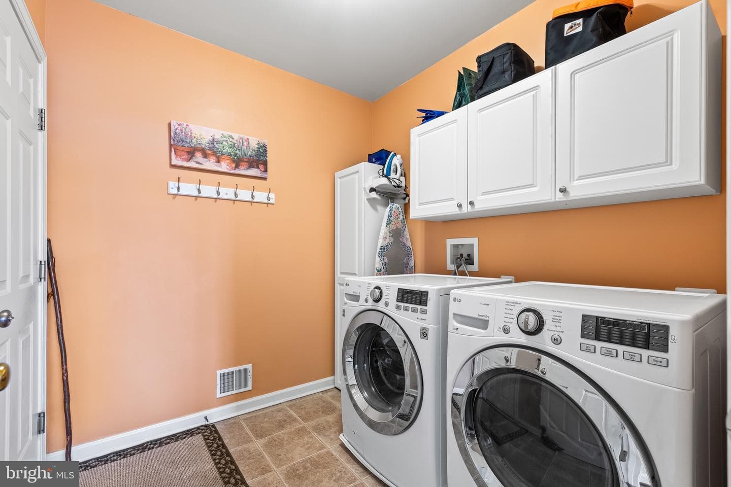 211 Kali Court photo 23