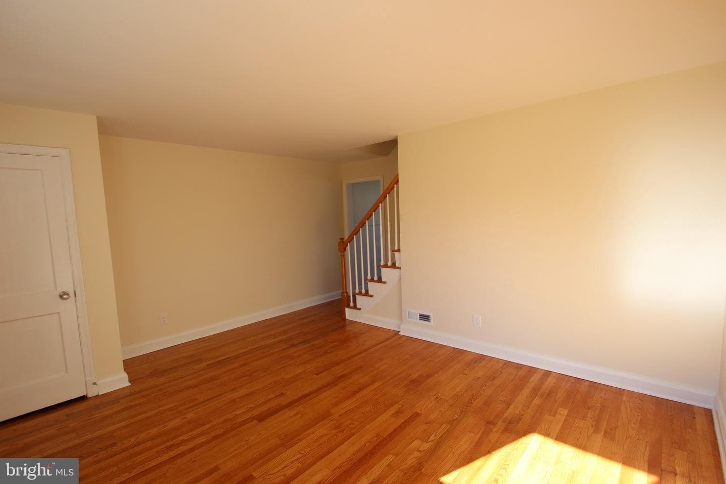 7518 Lawrence Road photo 10