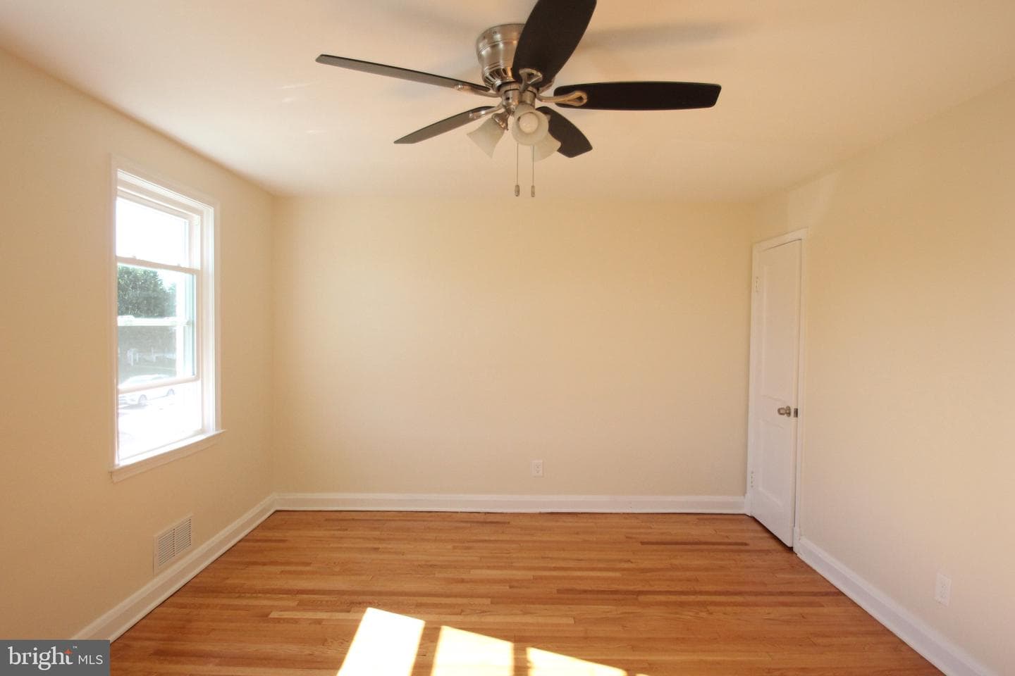 7518 Lawrence Road photo 12