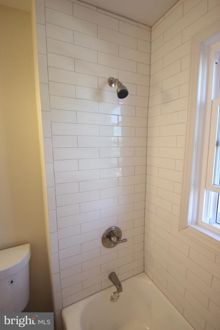 7518 Lawrence Road photo 16