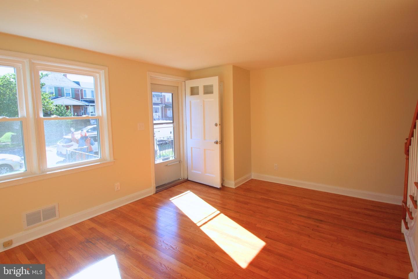 7518 Lawrence Road photo 9