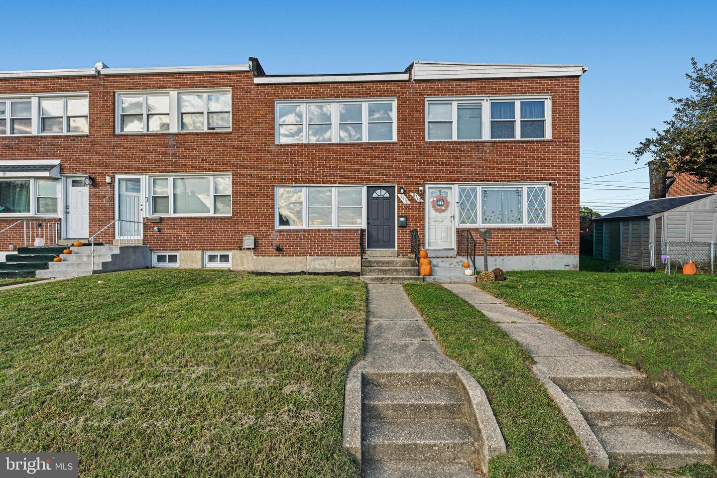 8110 N Boundary Road photo 2