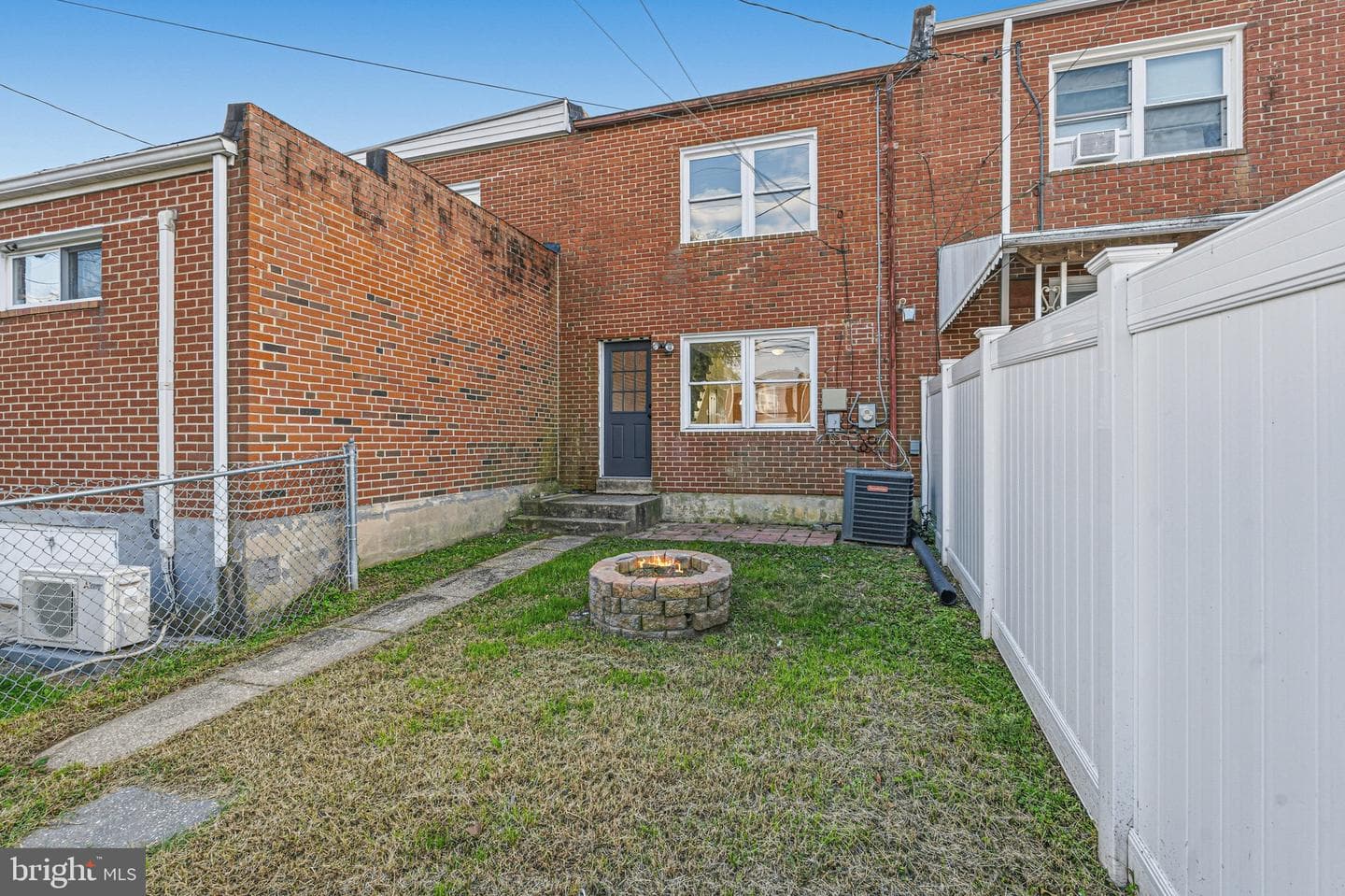8110 N Boundary Road photo 21