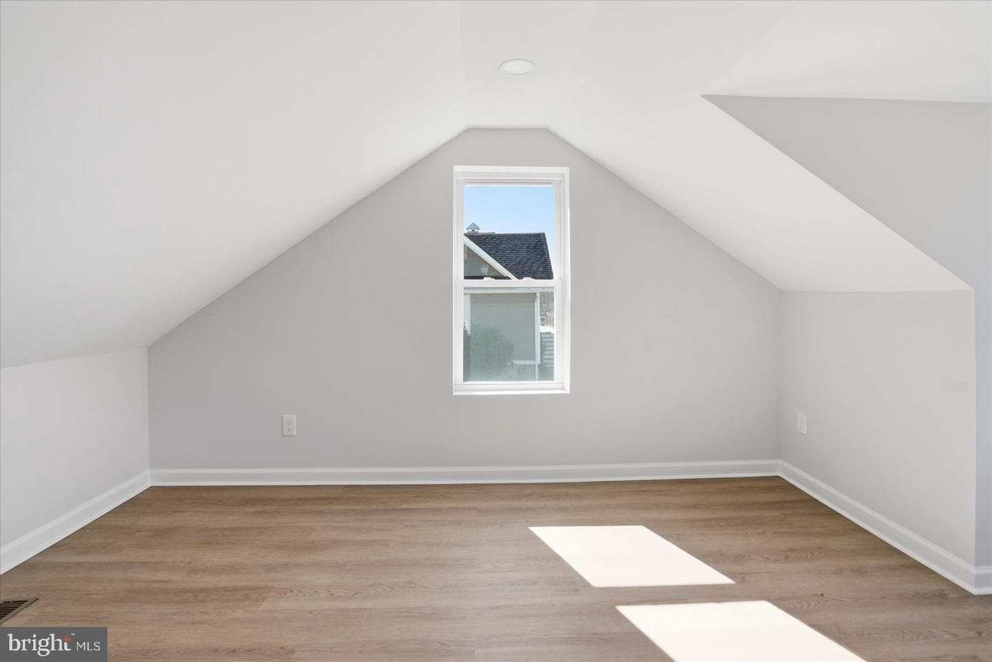 2105 Stringtown Road photo 26