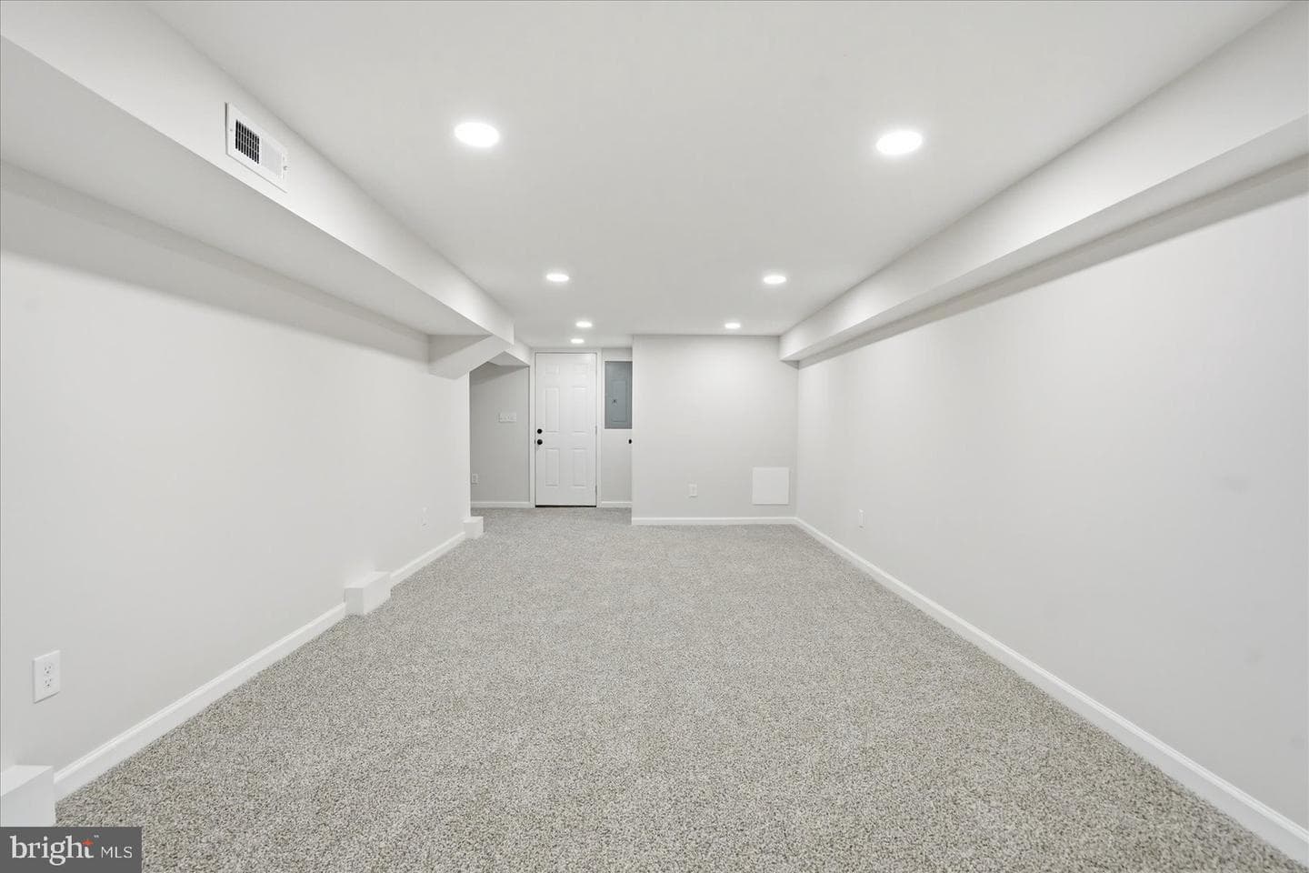 2105 Stringtown Road photo 38
