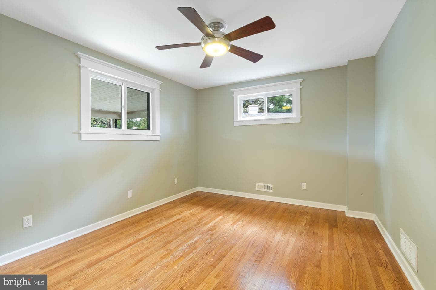27 Edgemoor photo 12