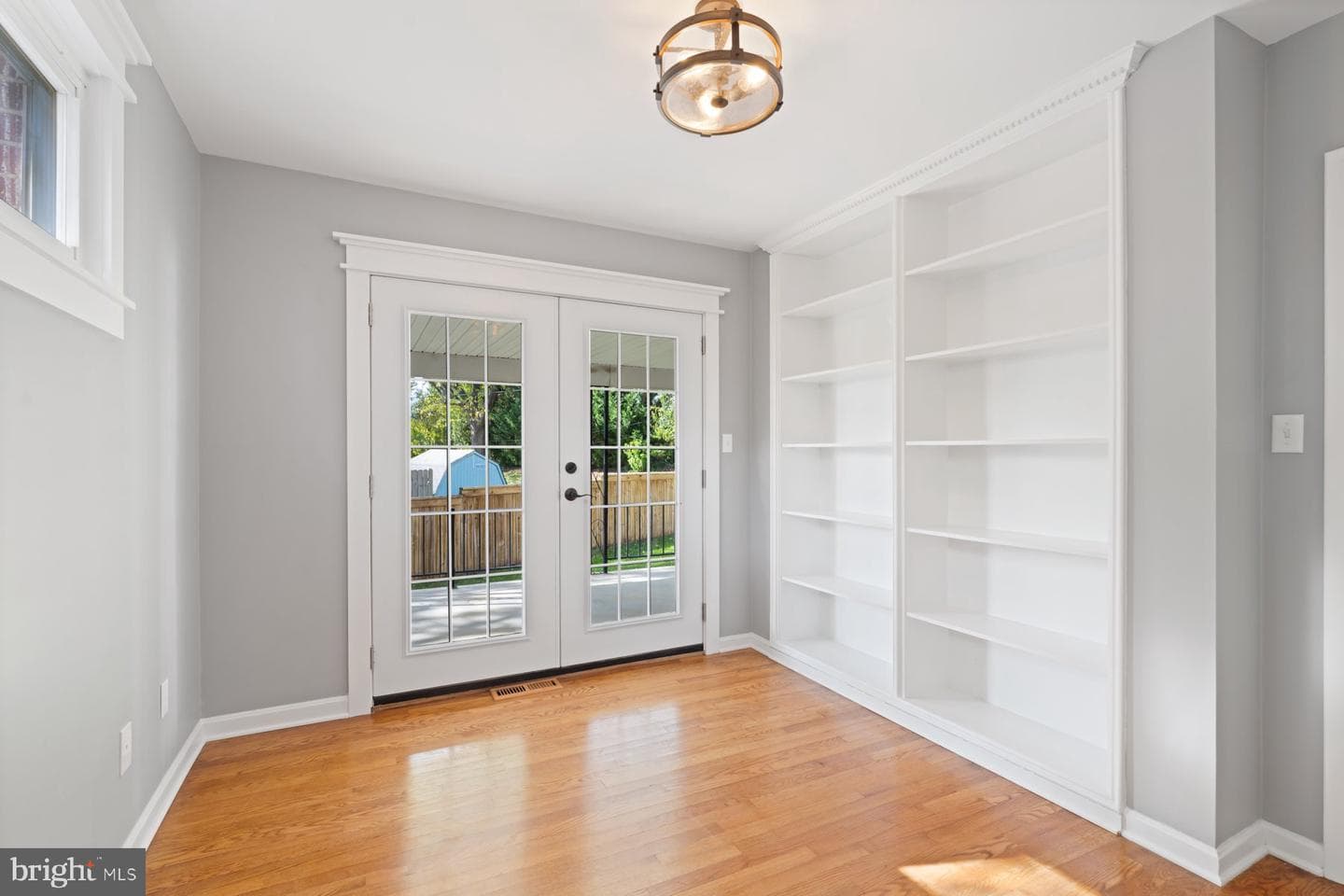 27 Edgemoor photo 16