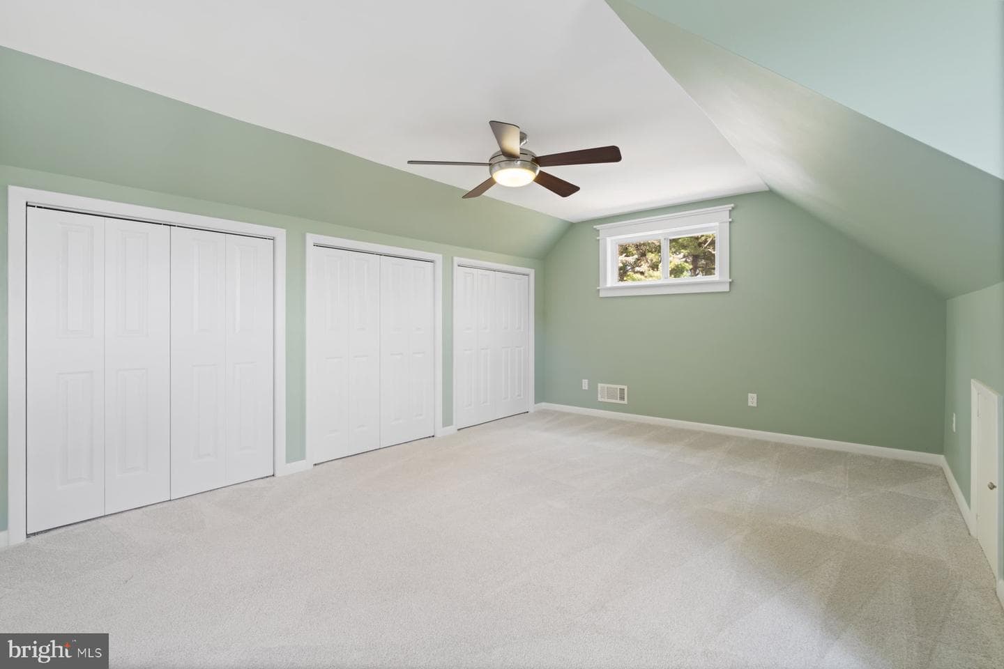 27 Edgemoor photo 20