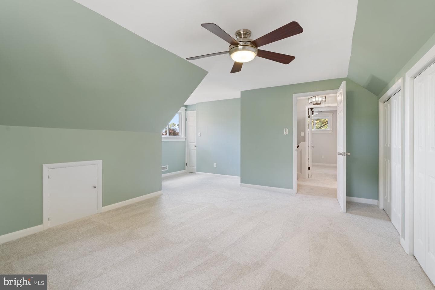 27 Edgemoor photo 21