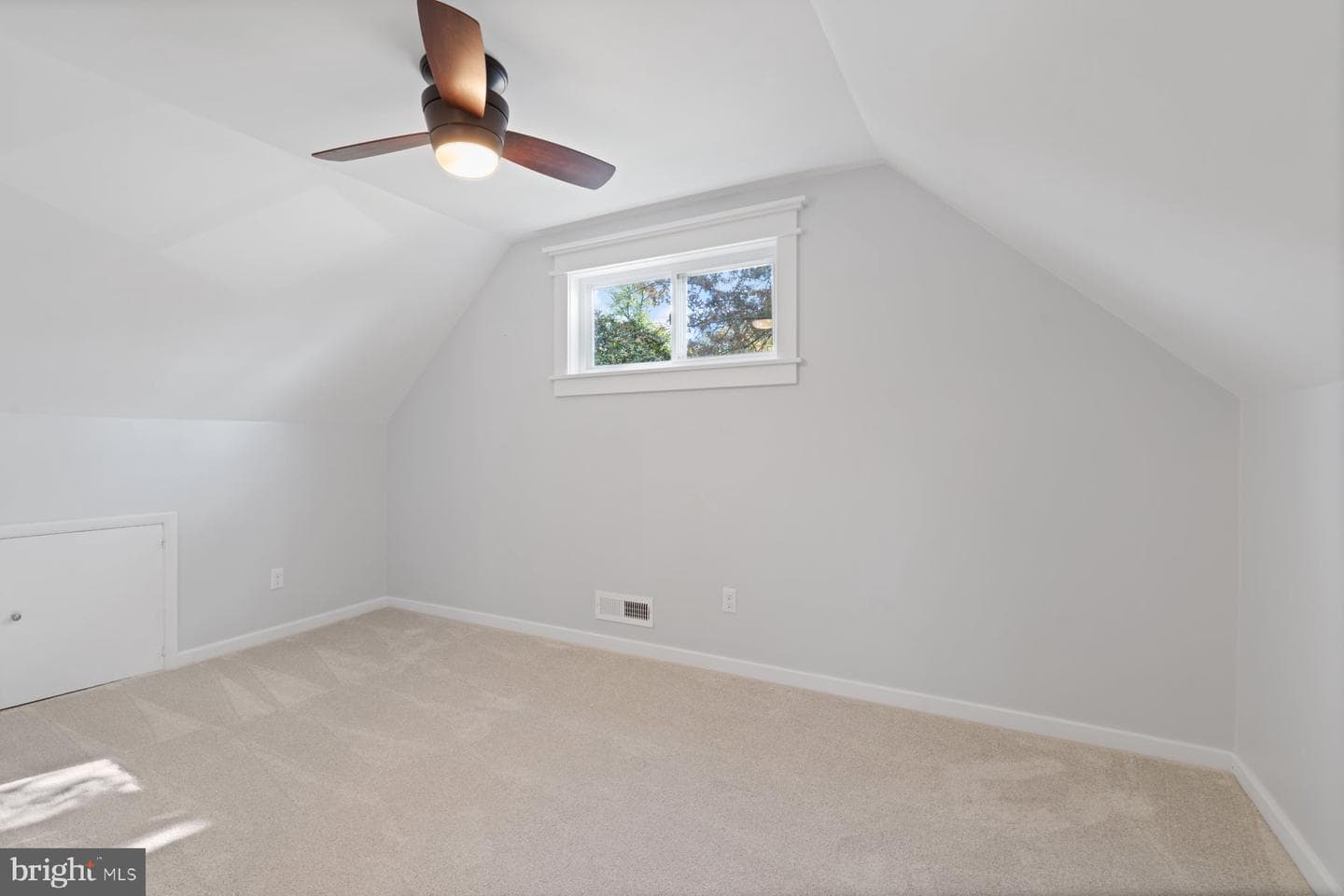 27 Edgemoor photo 25