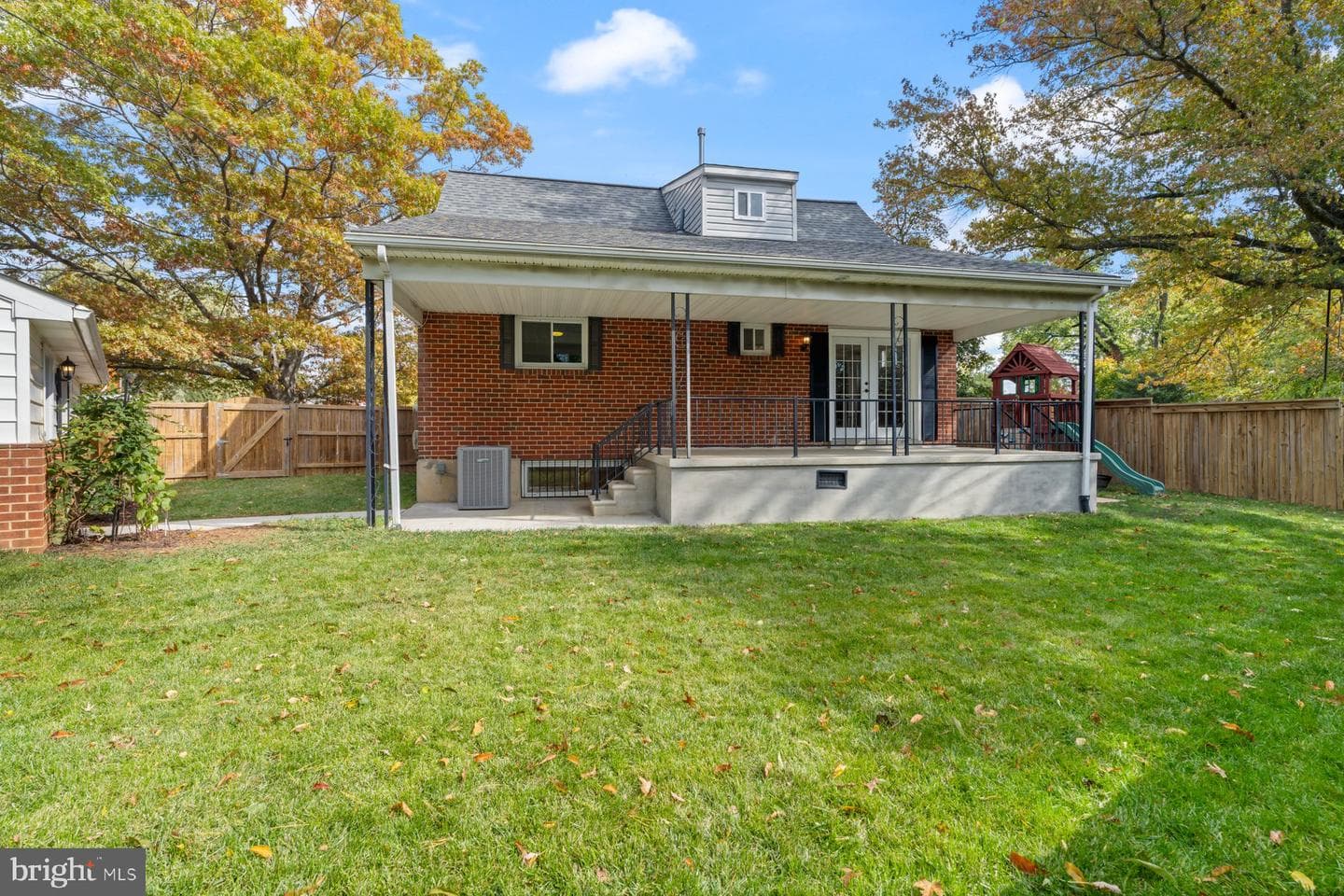 27 Edgemoor photo 32