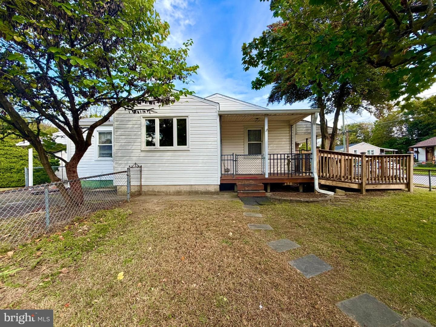 7220 Martell Avenue photo 4