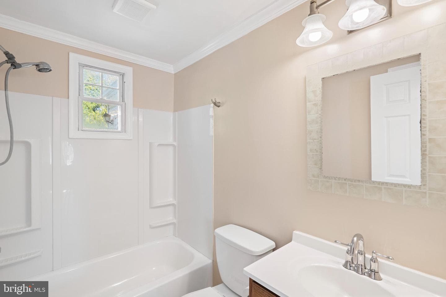 2114 Oakland Road photo 10