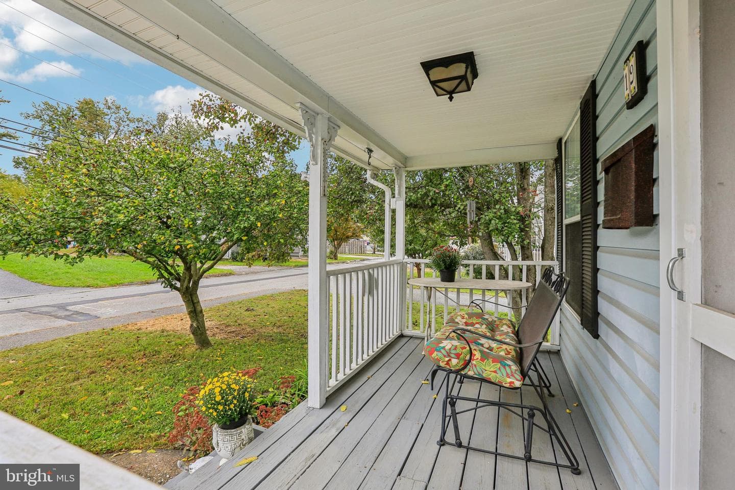 19 Bond Avenue photo 4