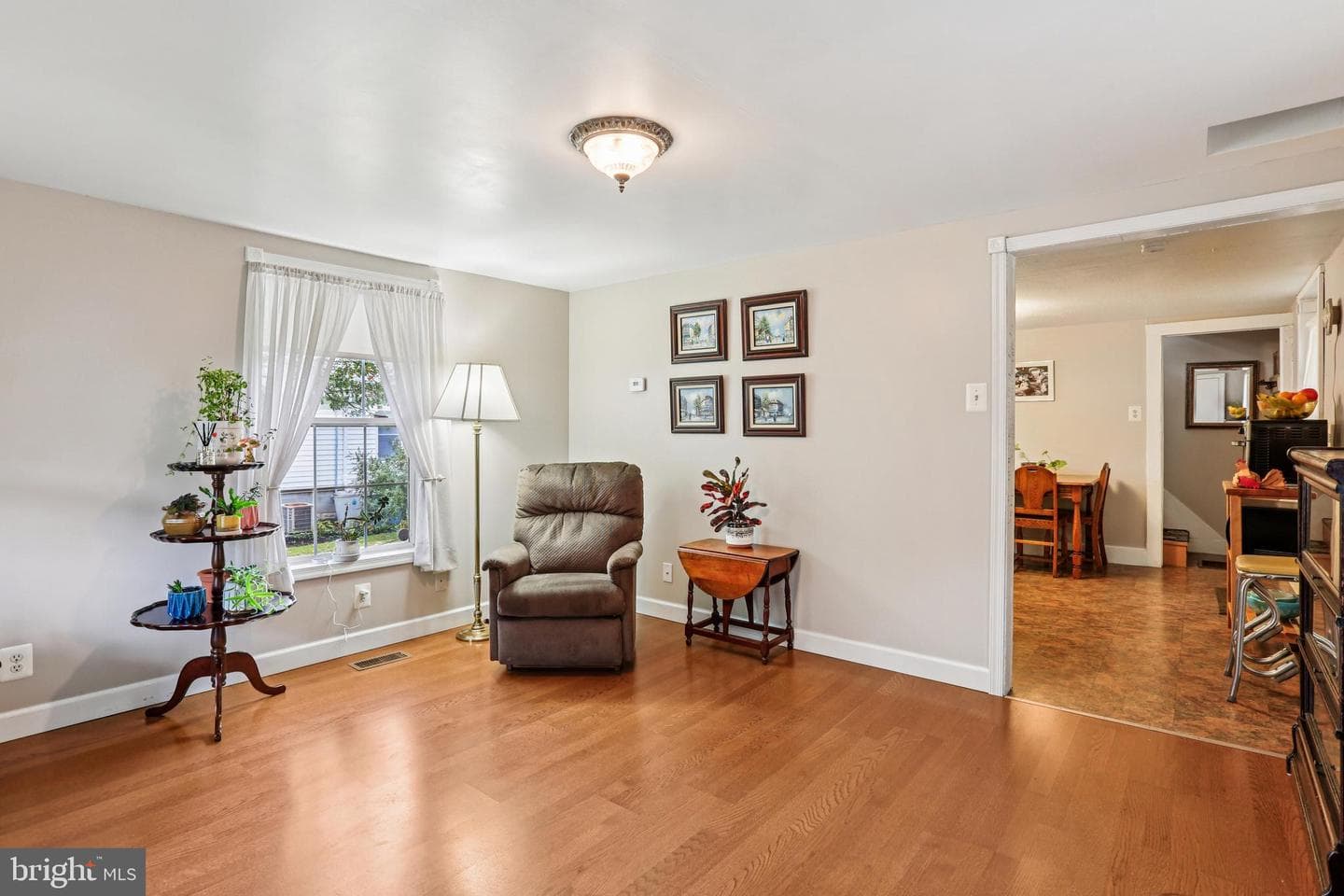 19 Bond Avenue photo 7