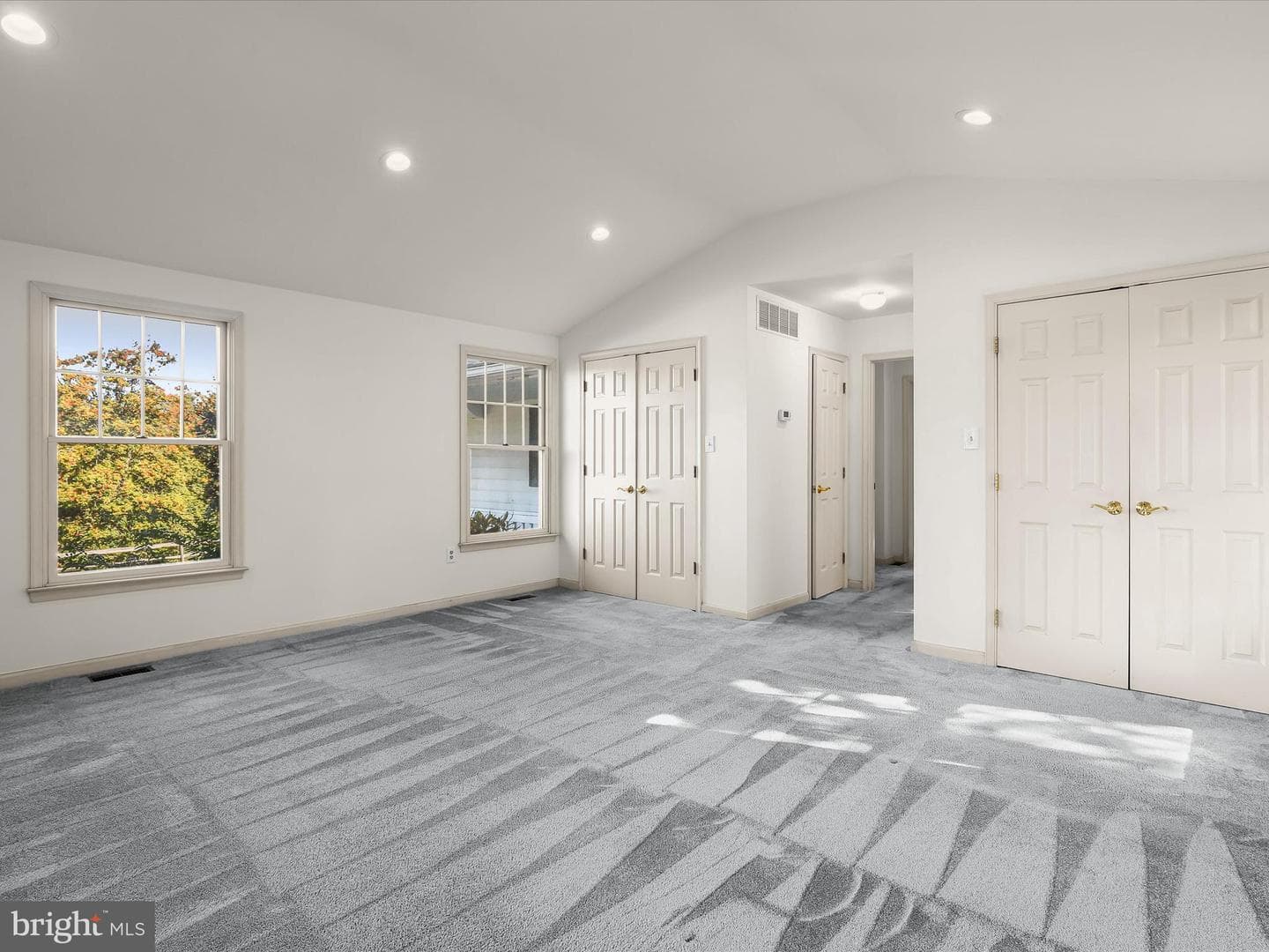 8 Seminole Avenue photo 25