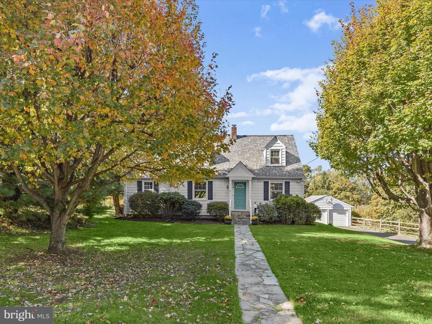 8 Seminole Avenue photo 49