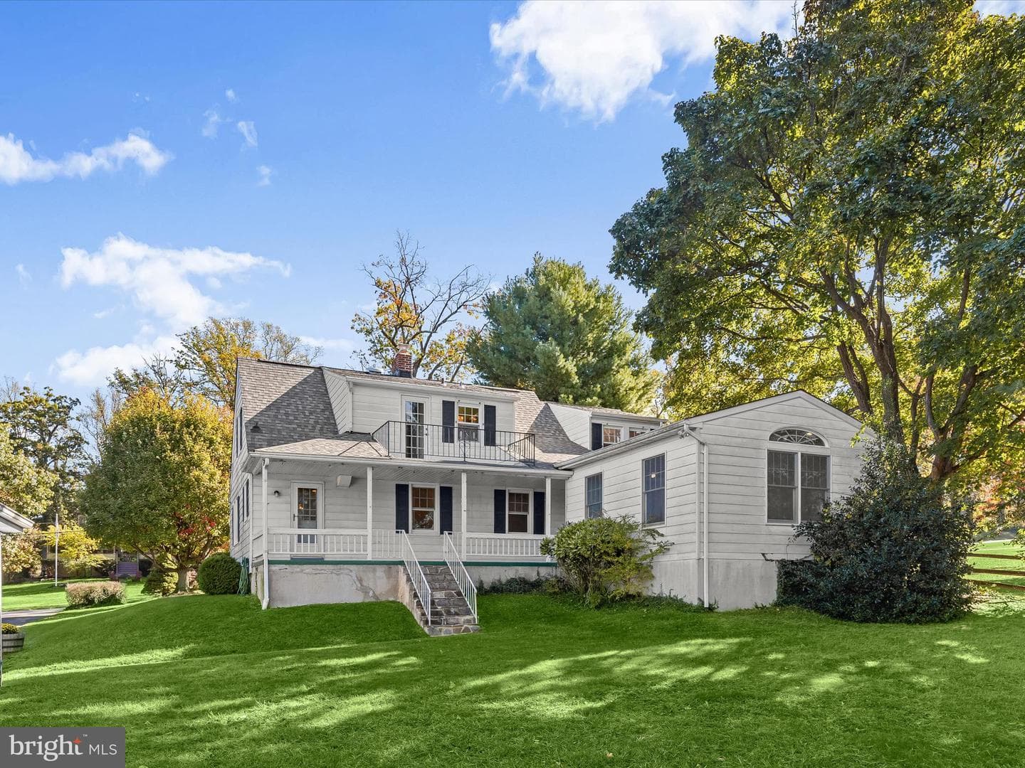 8 Seminole Avenue photo 52