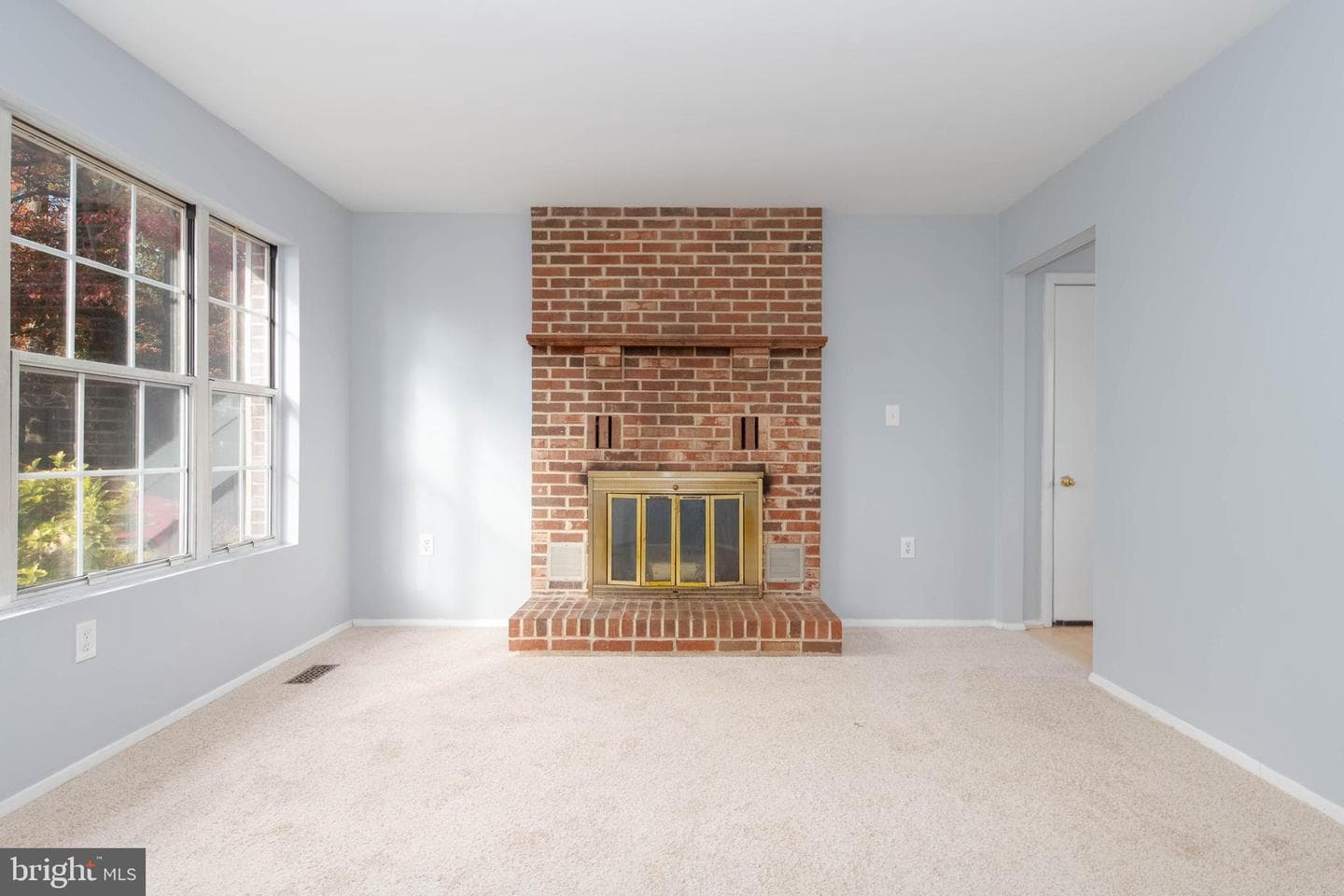 1514 Taylor Avenue photo 4