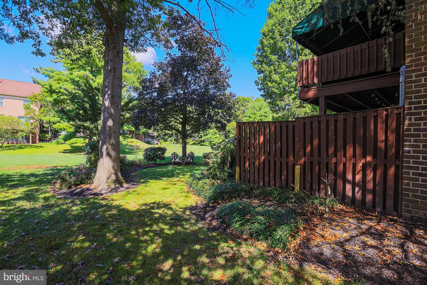 16 Meadow Run Court photo 4