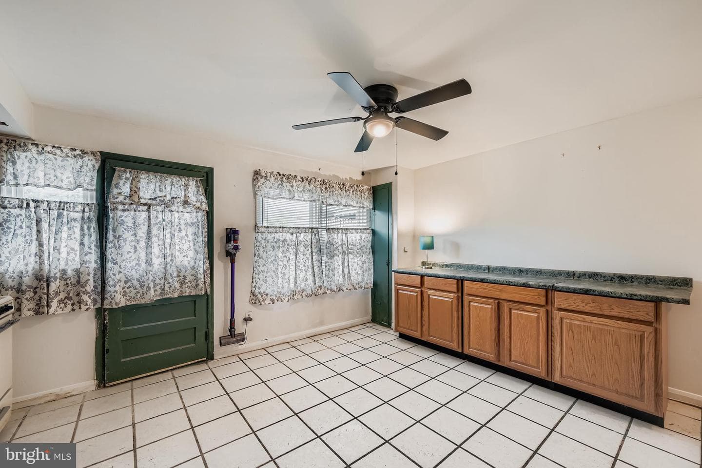 7230 Conley Street photo 19
