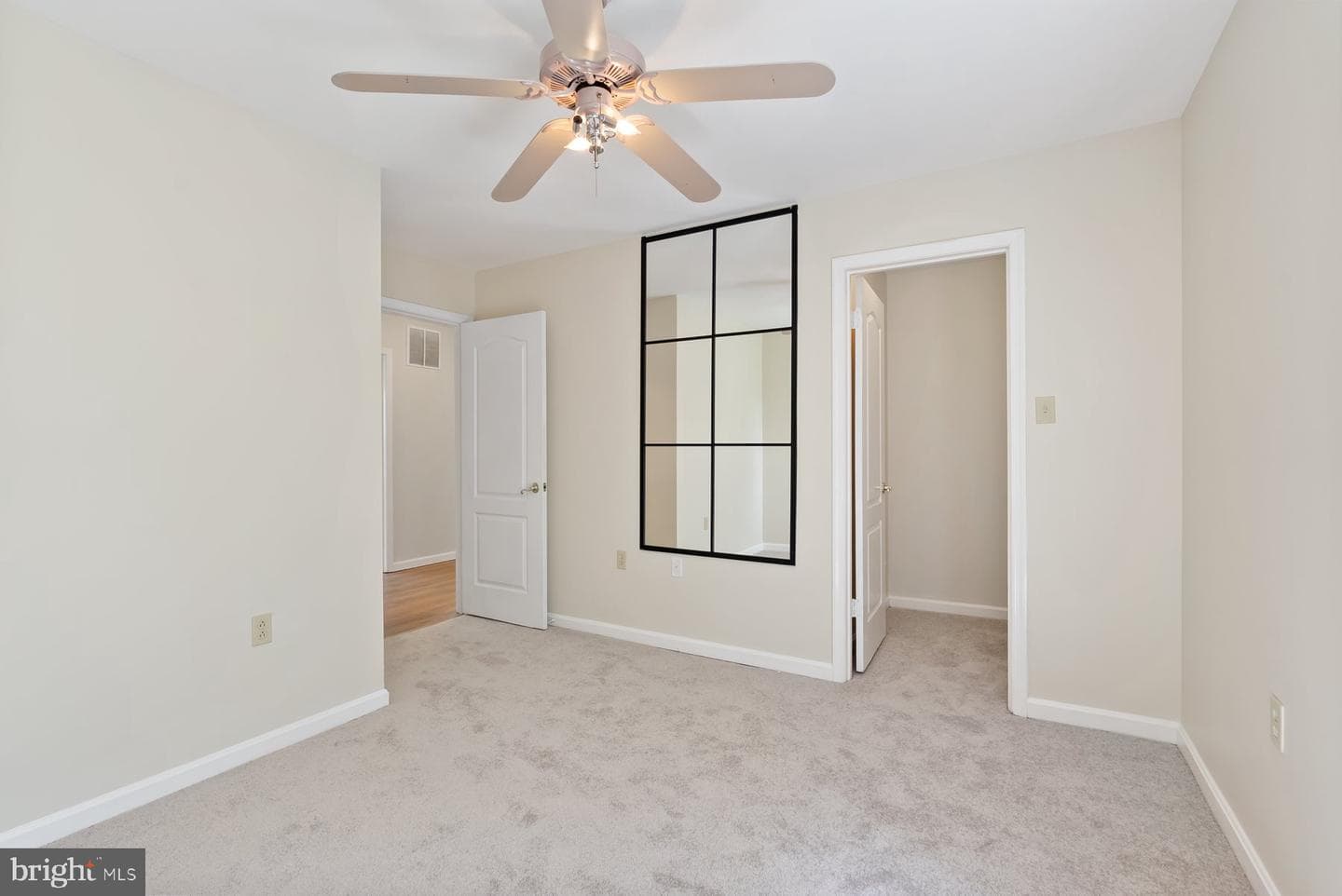 13 Bellinger Court photo 23
