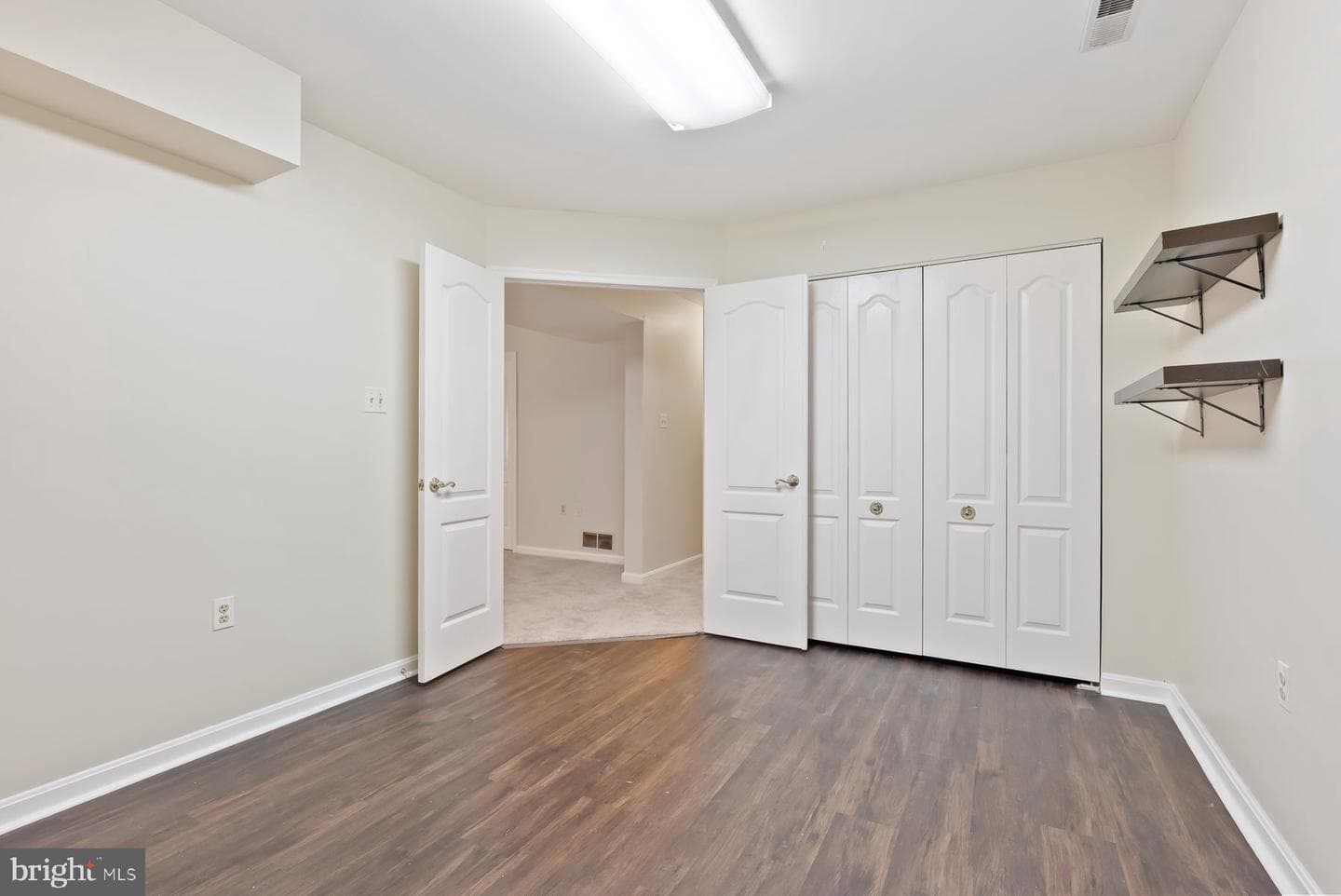 13 Bellinger Court photo 29