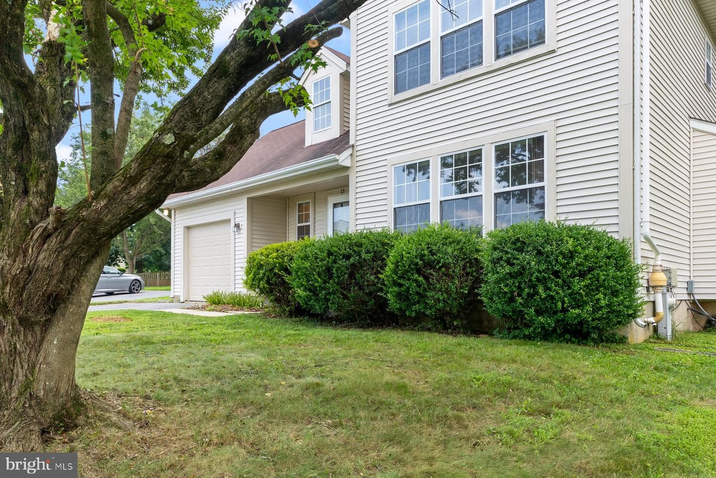 13 Bellinger Court photo 3