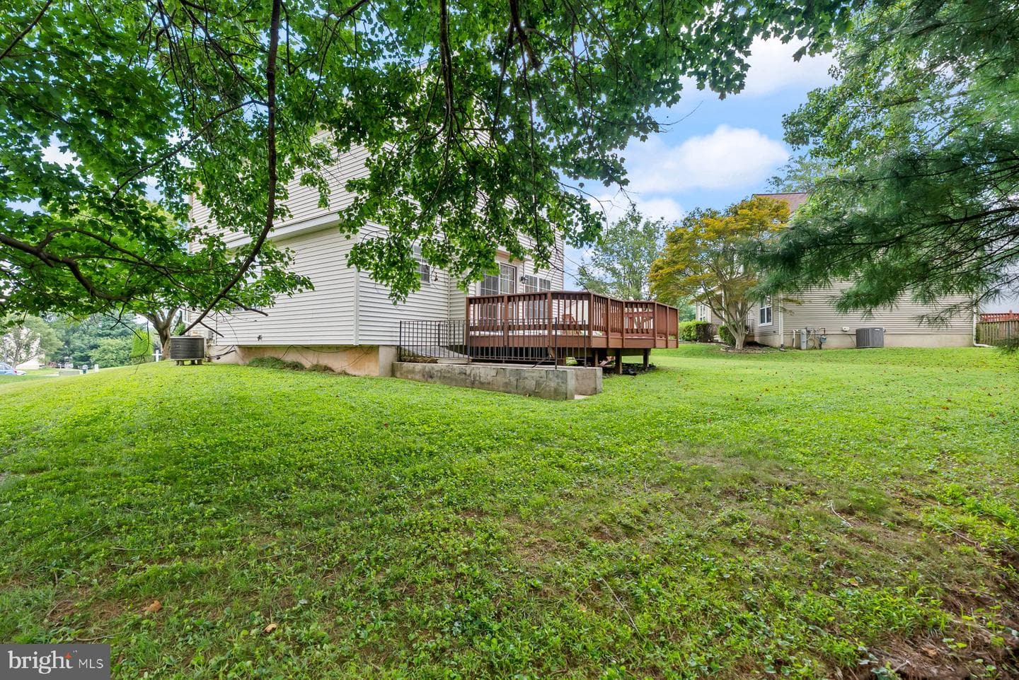 13 Bellinger Court photo 34